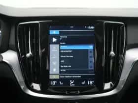Volvo V60 (2021) thumbnail 32