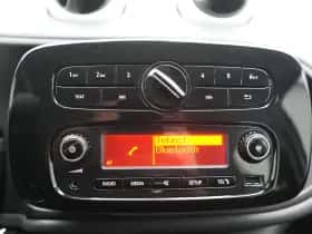 Smart Forfour (2017) thumbnail 27