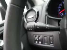 Renault Clio (2019) thumbnail 19