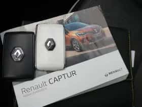 Renault Captur (2021) thumbnail 37