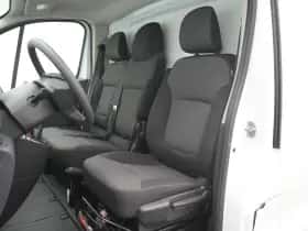 Renault Trafic (2021) thumbnail 13