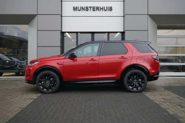 Land Rover Discovery Sport (2025) thumbnail 6