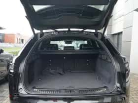 Land Rover Range Rover Velar (2025) thumbnail 29