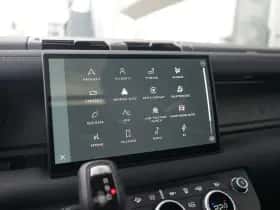 Land Rover Defender (2025) thumbnail 26