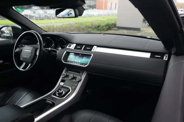 Land Rover Range Rover Evoque (2017) thumbnail 3