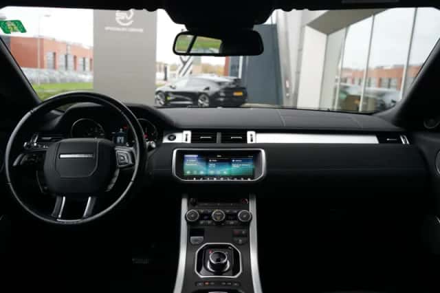 Land Rover Range Rover Evoque (2017) thumbnail 4