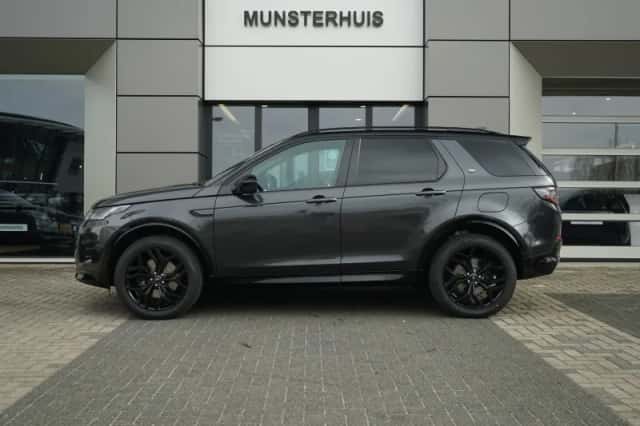 Land Rover Discovery Sport (2026) thumbnail 6