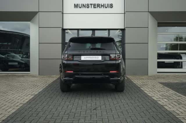 Land Rover Discovery Sport (2026) thumbnail 6