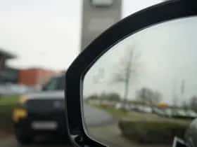 Land Rover Range Rover Evoque (2026) thumbnail 12