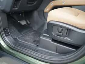 Land Rover Defender (2026) thumbnail 17