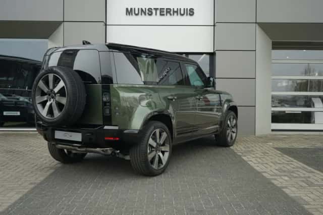 Land Rover Defender (2026) thumbnail 2