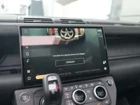 Land Rover Defender (2026) thumbnail 24