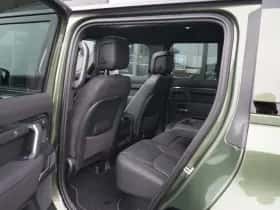 Land Rover Defender (2026) thumbnail 5