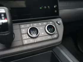Land Rover Defender (2026) thumbnail 26