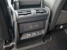 Land Rover Defender (2026) thumbnail 30