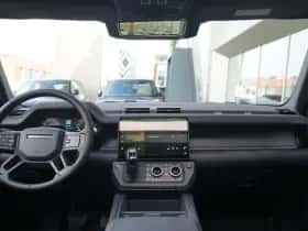Land Rover Defender (2026) thumbnail 4