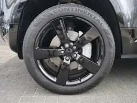 Land Rover Defender (2026) thumbnail 9