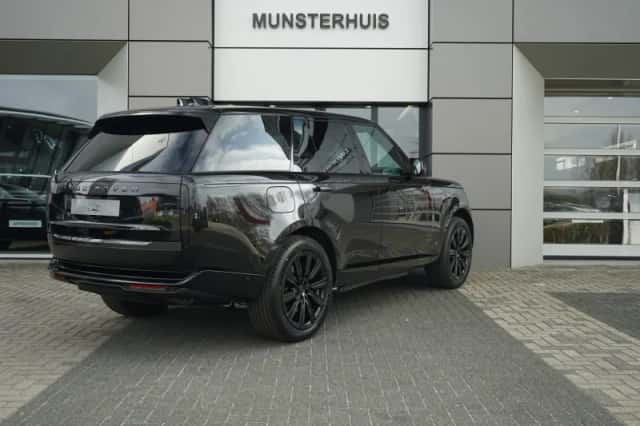 Land Rover Range Rover (2026) thumbnail 2