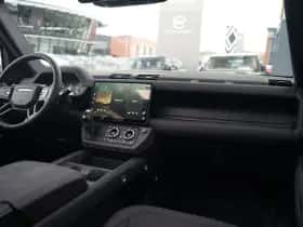 Land Rover Defender (2026) thumbnail 3