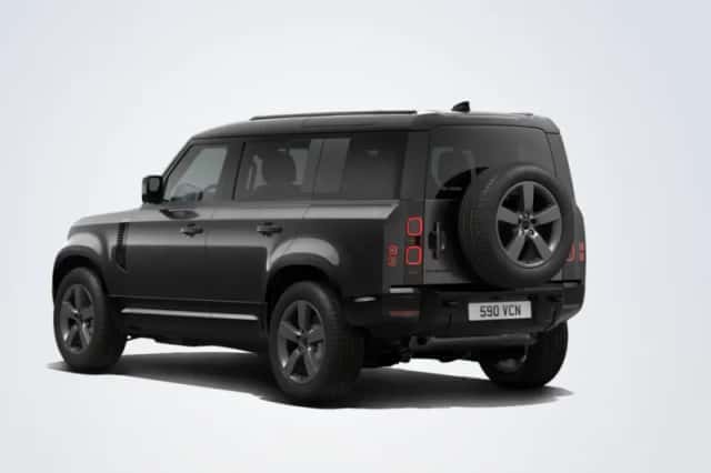 Land Rover Defender (2026) thumbnail 3