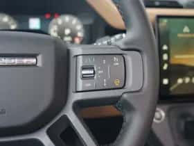 Land Rover Defender (2026) thumbnail 21
