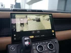 Land Rover Defender (2026) thumbnail 25