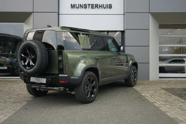 Land Rover Defender (2026) thumbnail 2