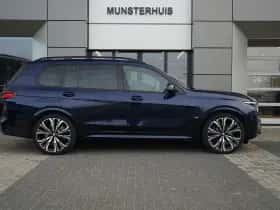 BMW X7 (2023) thumbnail 11