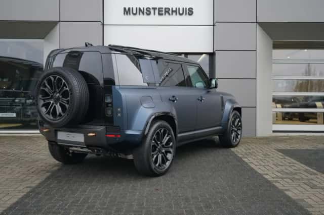 Land Rover Defender (2026) thumbnail 2