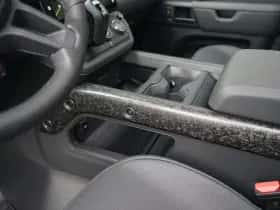 Land Rover Defender (2026) thumbnail 40
