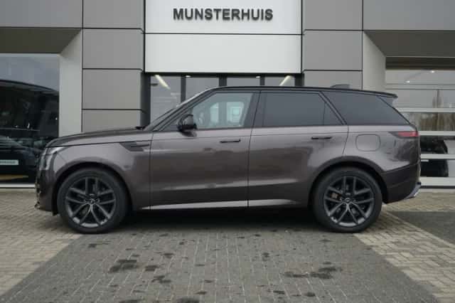 Land Rover Range Rover Sport (2023) thumbnail 6