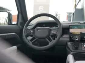 Land Rover Defender (2026) thumbnail 12