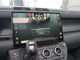 Land Rover Defender (2026) thumbnail 25