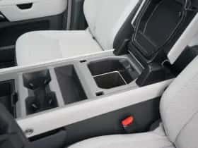 Land Rover Defender (2026) thumbnail 30