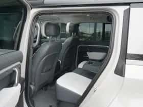 Land Rover Defender (2026) thumbnail 5