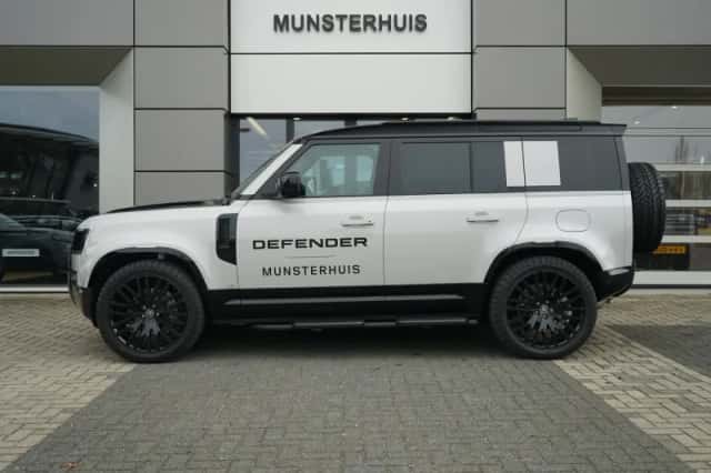 Land Rover Defender (2026) thumbnail 6