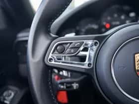 Porsche 911 (2019) thumbnail 17