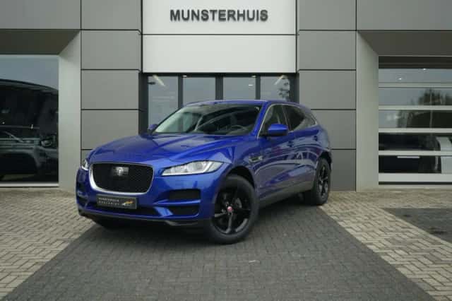 Jaguar F-Pace (2018) thumbnail 1