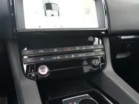 Jaguar F-Pace (2018) thumbnail 19