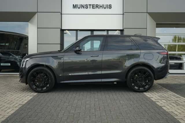 Land Rover Range Rover Sport (2026) thumbnail 6