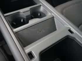 Land Rover Defender (2025) thumbnail 28