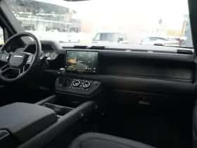 Land Rover Defender (2025) thumbnail 3