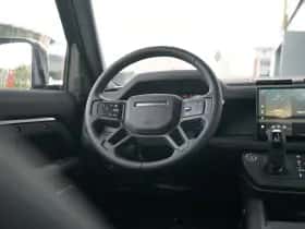 Land Rover Defender (2025) thumbnail 31
