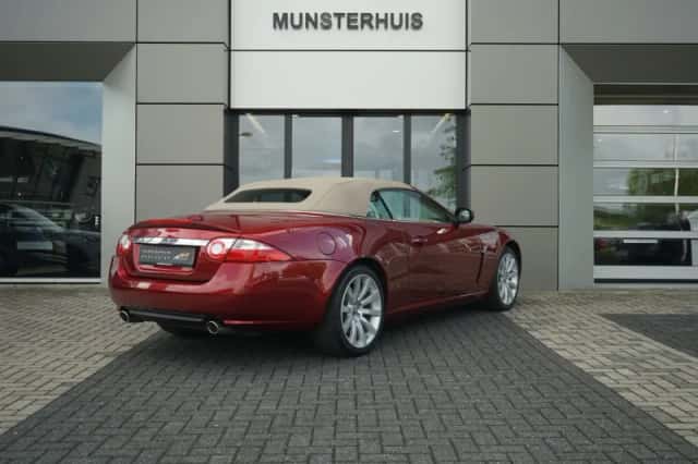 Jaguar XK (2006) thumbnail 2