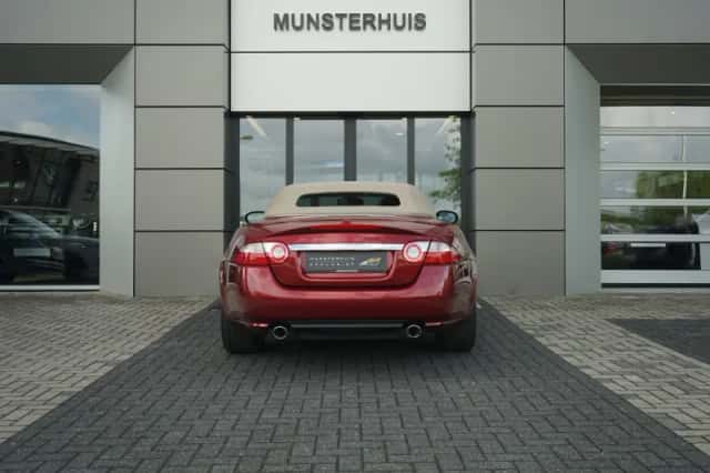 Jaguar XK (2006) thumbnail 6
