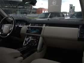 Land Rover Range Rover (2018) thumbnail 3