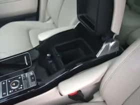 Land Rover Range Rover (2018) thumbnail 24