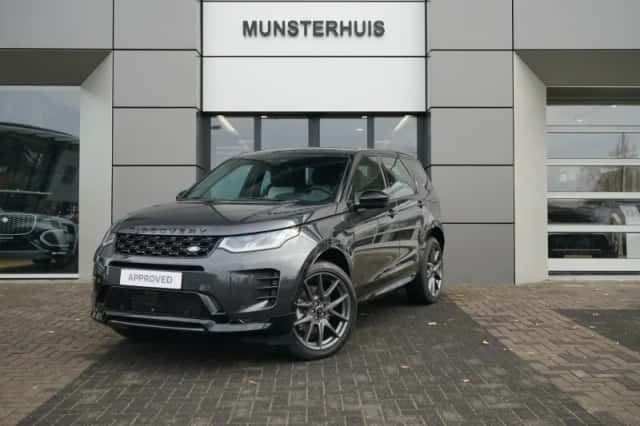 Land Rover Discovery Sport (2024) thumbnail 1