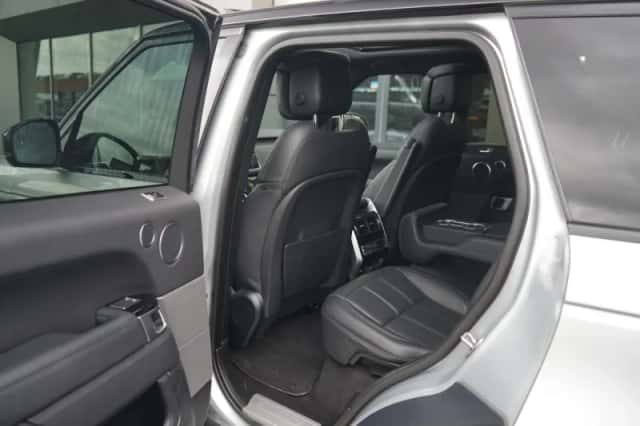 Land Rover Range Rover Sport (2020) thumbnail 5