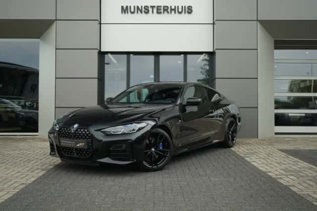 BMW 4-Serie (2022) thumbnail 1